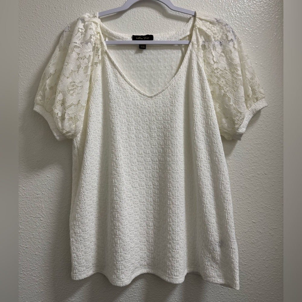 Melissa Paige Textured Blouse Floral Lace Sleeves V Neck Stretch White Large